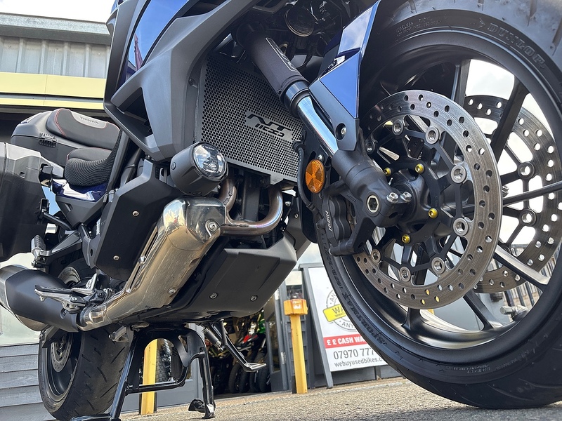 Honda No Standard Specification or Optional Extras.