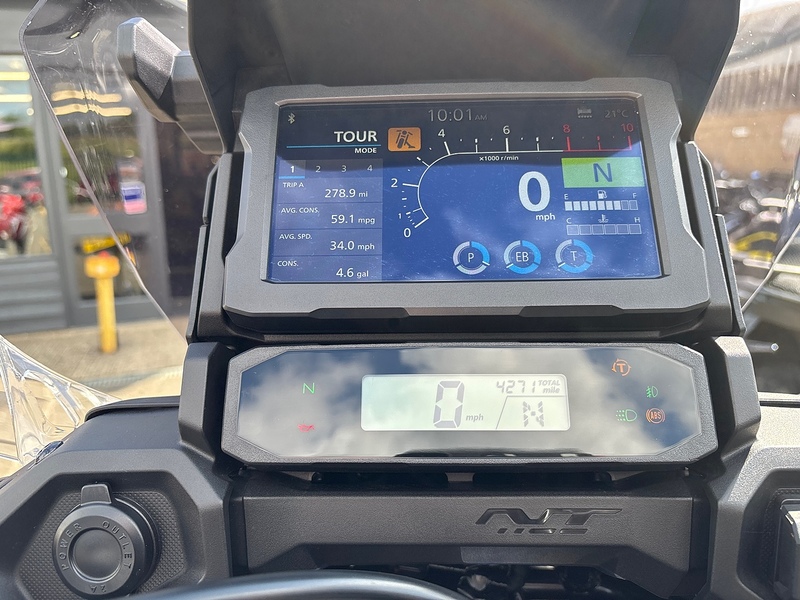 Honda No Standard Specification or Optional Extras.