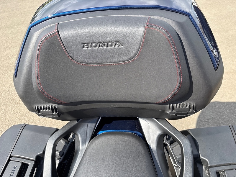 Honda No Standard Specification or Optional Extras.