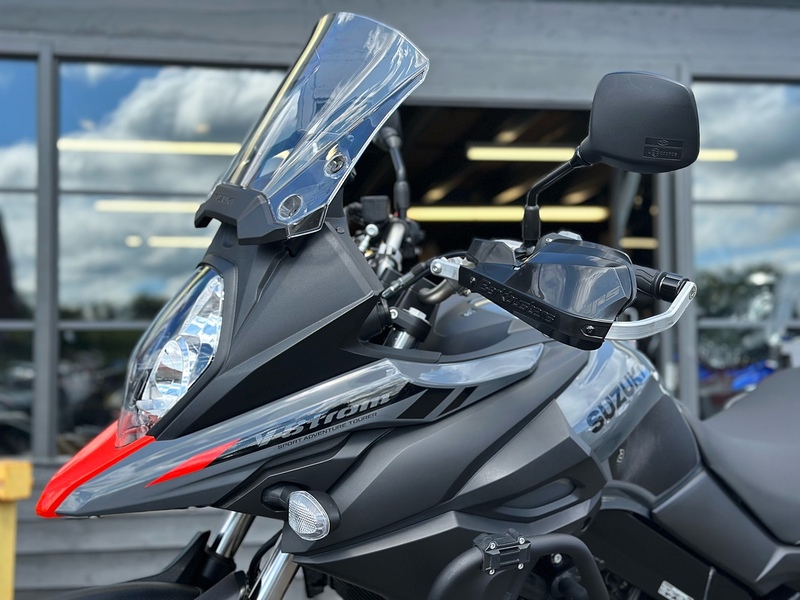 Suzuki 2025 Suzuki V Strom DL 650 Just 1191 Miles From New