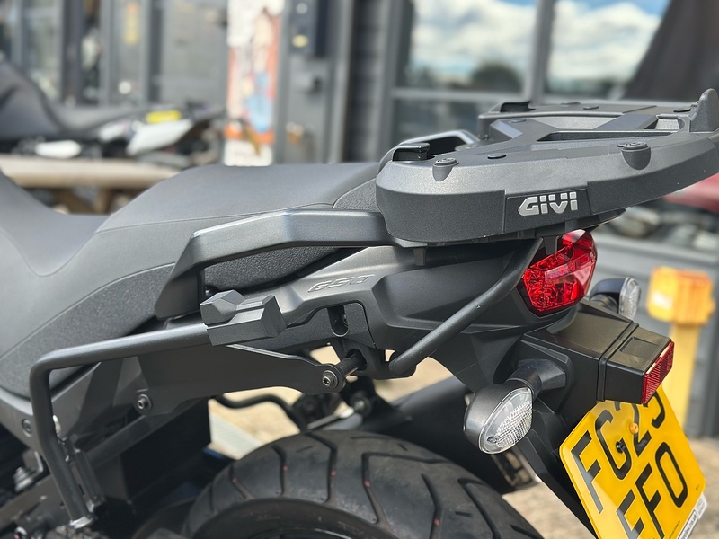 Suzuki 2025 Suzuki V Strom DL 650 Just 1191 Miles From New