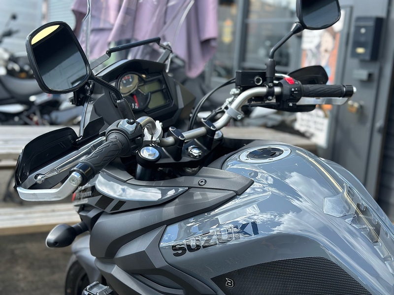 Suzuki 2025 Suzuki V Strom DL 650 Just 1191 Miles From New