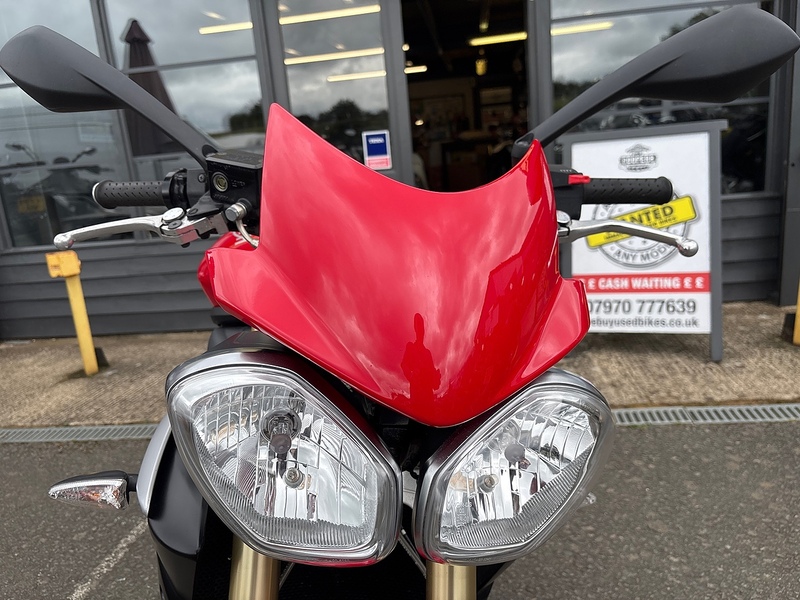 Triumph 2016 Triumph Street Triple 675 Just 14333 Miles