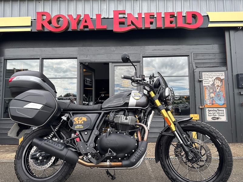 Royal Enfield Golden Shadow Scrambler 0.65 Manual Petrol