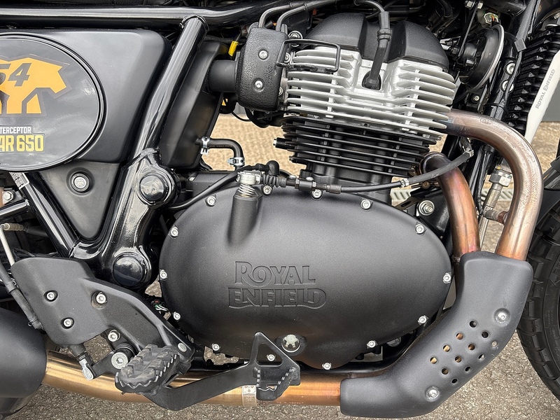 Royal Enfield Golden Shadow Scrambler 0.65 Manual Petrol