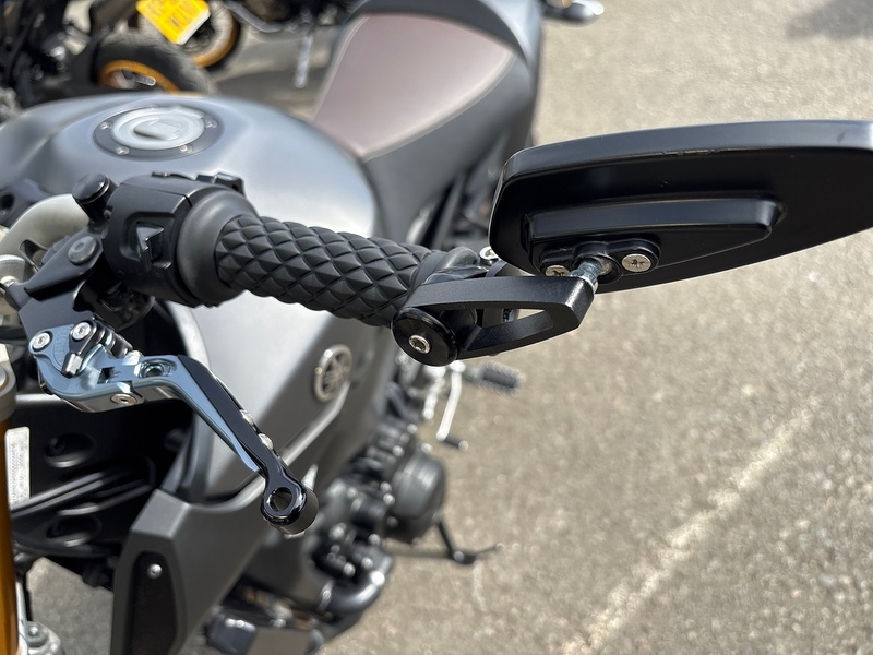 Yamaha 900 ABS Naked Petrol Manual (117 ps)