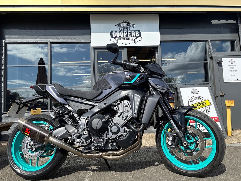 Yamaha 900 Hyper-naked Petrol Manual Euro 5 (119 ps)