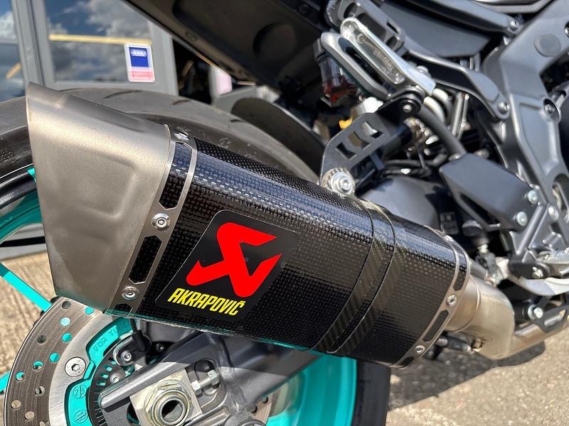 Yamaha 900 Hyper-naked Petrol Manual Euro 5 (119 ps)