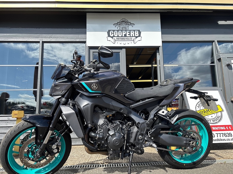 Yamaha 900 Hyper-naked Petrol Manual Euro 5 (119 ps)