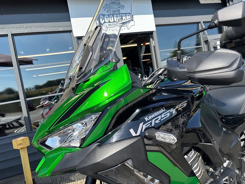 Kawasaki 1000 Adventure Petrol Manual Euro 5 (120 ps)