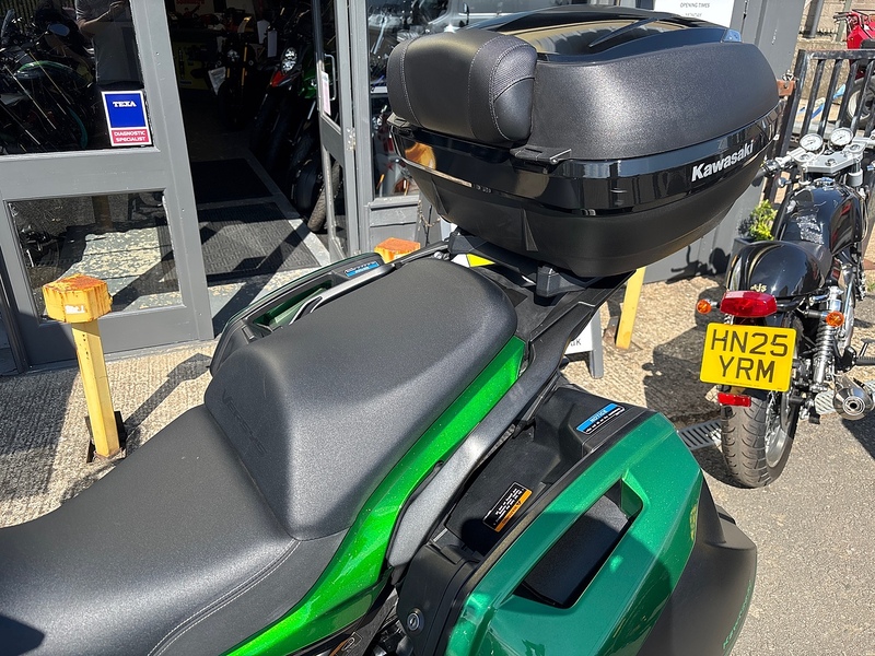 Kawasaki 1000 Adventure Petrol Manual Euro 5 (120 ps)