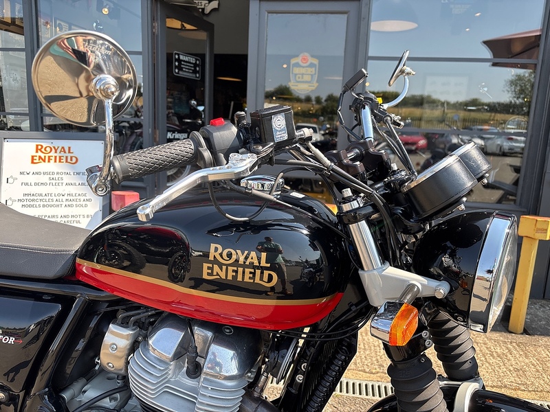 Royal Enfield E4 650 RETRO Petrol