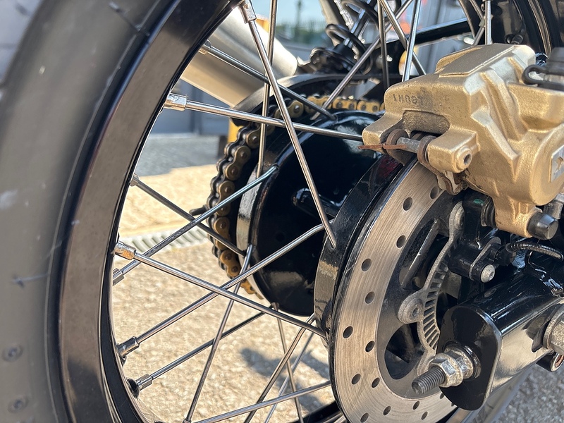 Royal Enfield E4 650 RETRO Petrol
