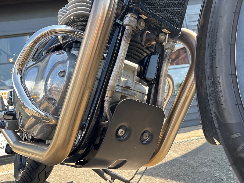 Royal Enfield E4 650 RETRO Petrol