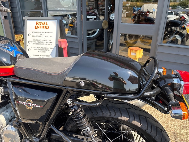 Royal Enfield E4 650 RETRO Petrol