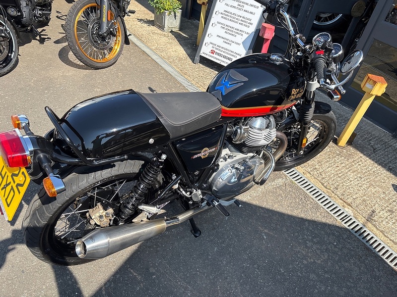 Royal Enfield E4 650 RETRO Petrol