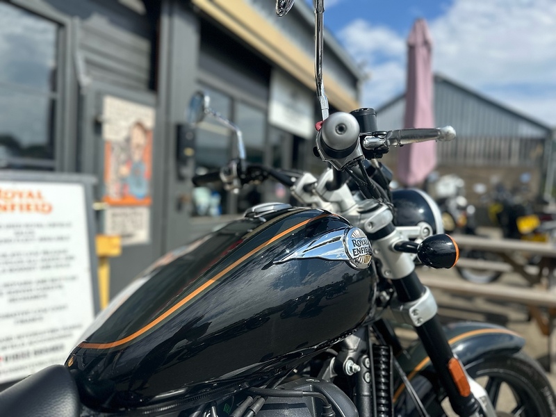 Royal Enfield 2023 Royal Enfield Super Meteor 9949 Miles 1 Owner Interstellar Green