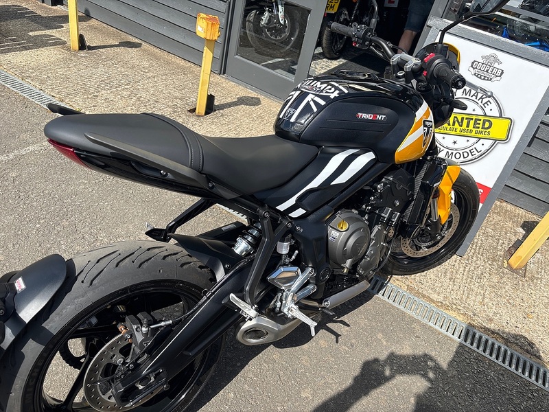 Triumph 2025 Triumph Trident 660 Just 1193 Miles 1 Owner