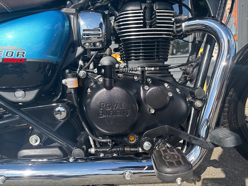 Royal Enfield 350 Roadster/Retro Petrol Manual Euro 5 (20 ps)
