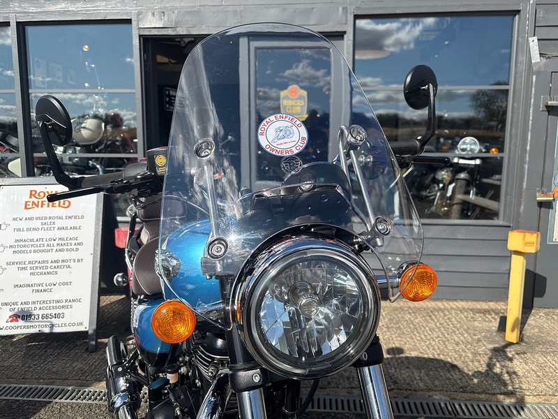Royal Enfield 350 Roadster/Retro Petrol Manual Euro 5 (20 ps)