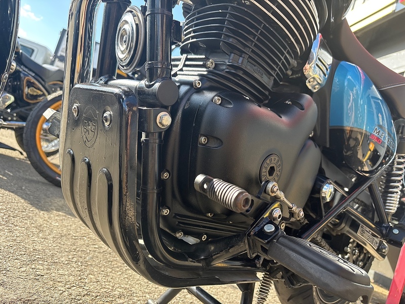 Royal Enfield 350 Roadster/Retro Petrol Manual Euro 5 (20 ps)