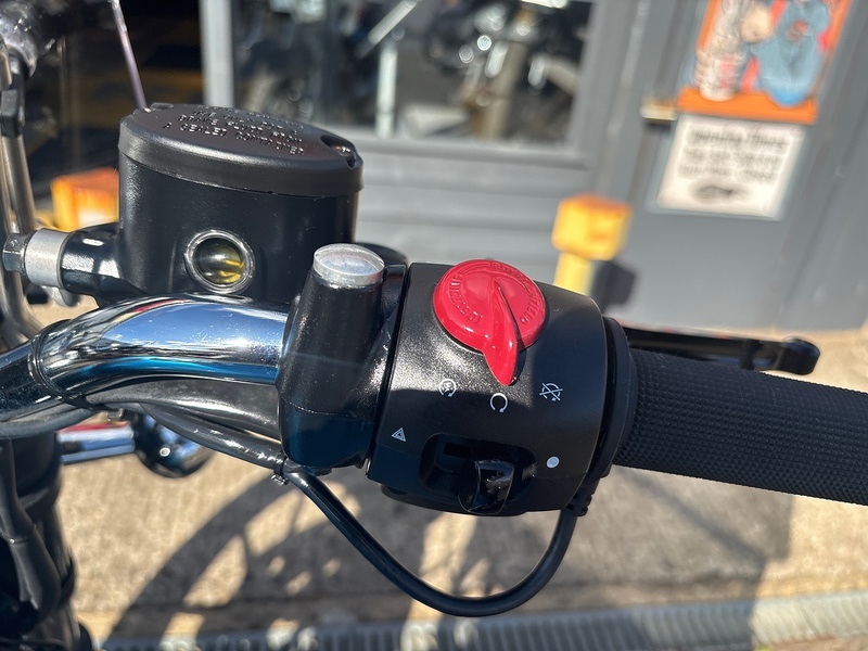 Royal Enfield 350 Roadster/Retro Petrol Manual Euro 5 (20 ps)