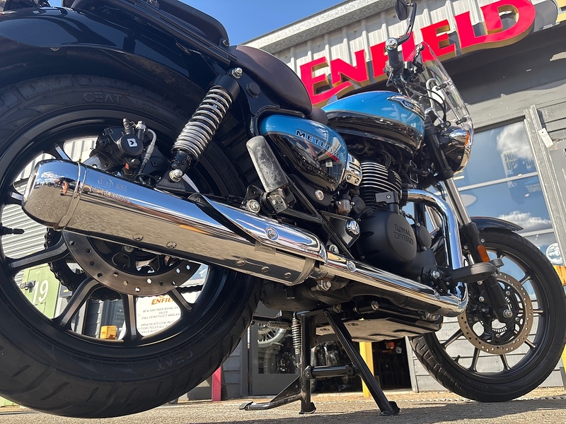 Royal Enfield 350 Roadster/Retro Petrol Manual Euro 5 (20 ps)
