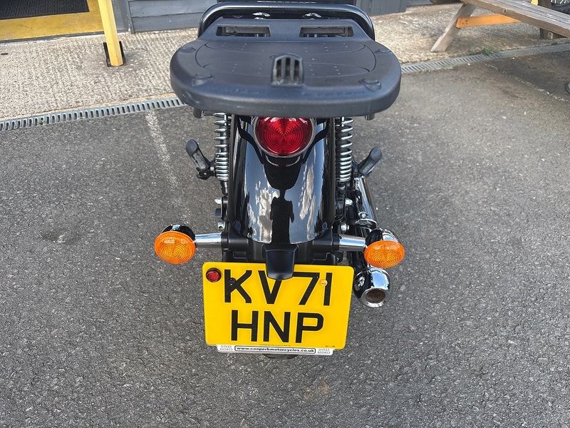 Royal Enfield 350 Roadster/Retro Petrol Manual Euro 5 (20 ps)
