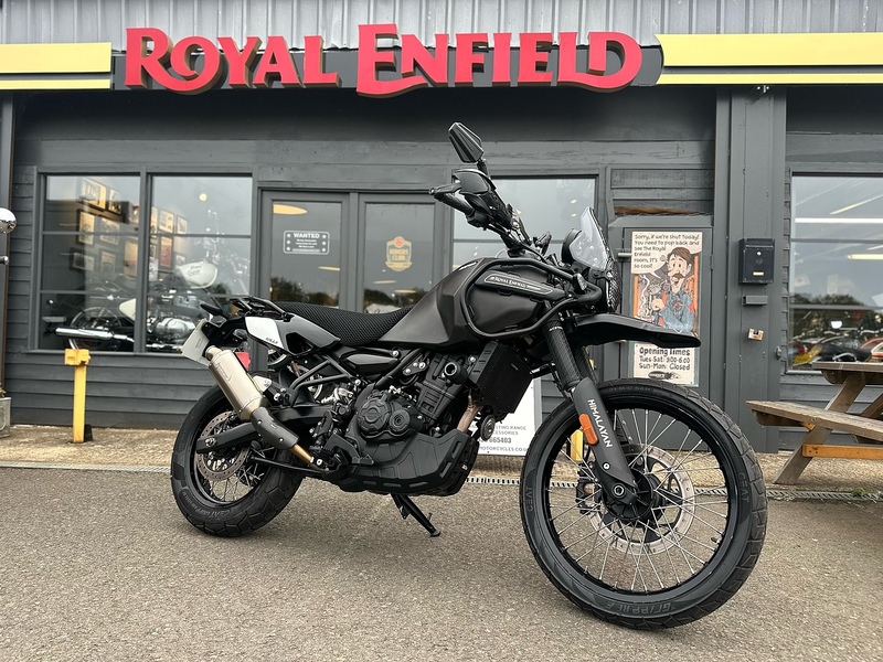 2025 ROYAL ENFIELD HIMALAYAN 450 HUGE SPEC JUST 1500 MILES