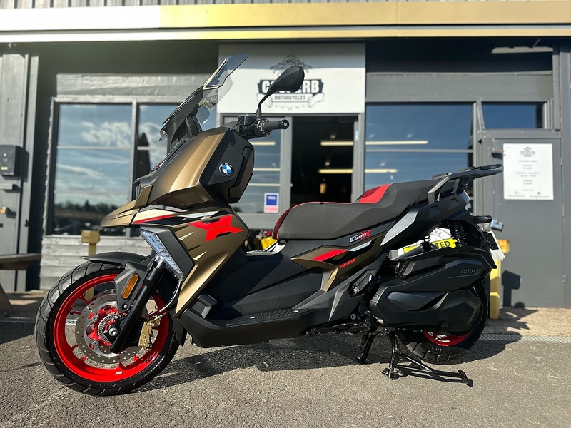 BMW 400 X Scooter Petrol CVT Two Step Spur Gearing Euro 5 (33 ps)