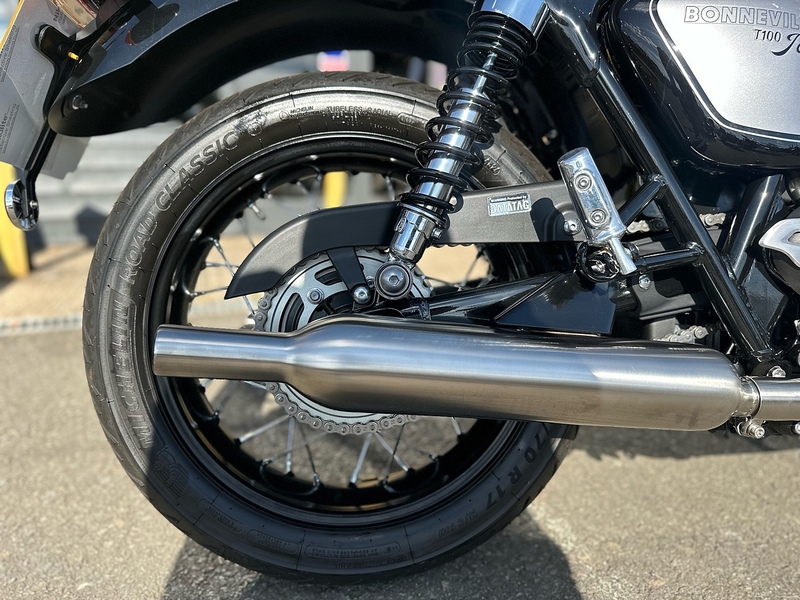 Triumph 2025 Triumph Bonneville T100 Icon Edition Just 7 Miles