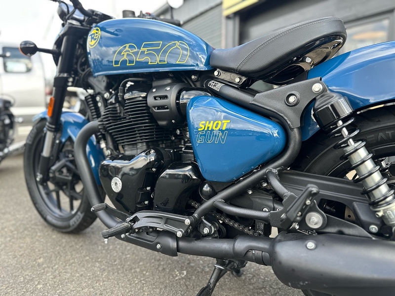 Royal Enfield 2024 Royal Enfield Shotgun 650 Just 1020 Miles