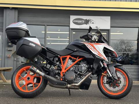 2021 KTM 1290 Super Duke GT 7150 Miles