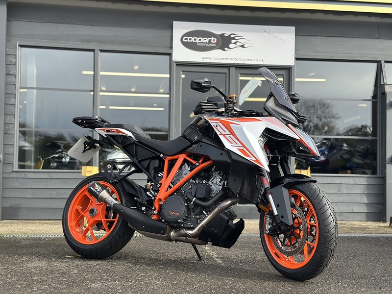 KTM 2021 KTM 1290 Super Duke GT 7150 Miles