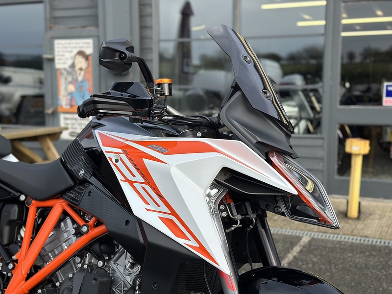 KTM 2021 KTM 1290 Super Duke GT 7150 Miles