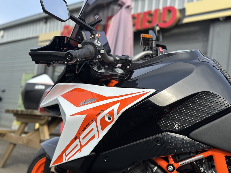 KTM 2021 KTM 1290 Super Duke GT 7150 Miles