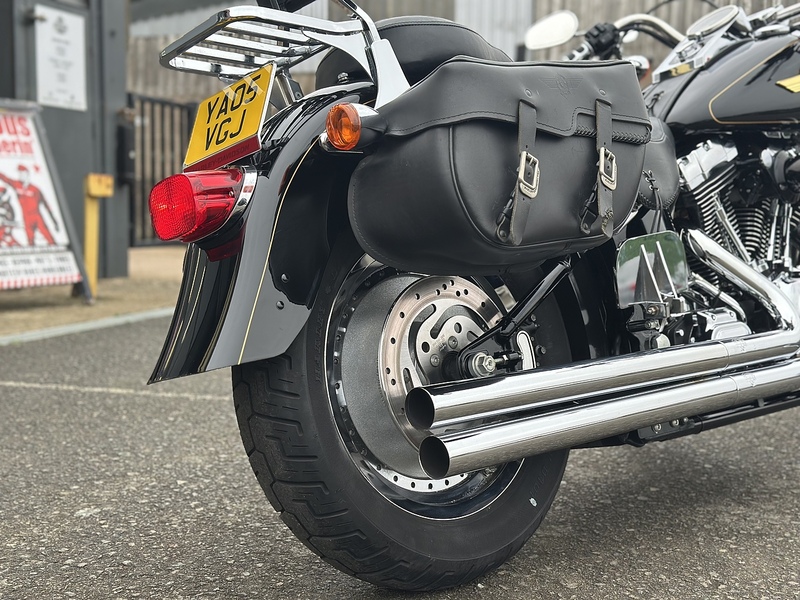 Harley-Davidson 2005 HARLEY DAVIDSON 1550 FATBOY ANNIVERSARY 14196 MILES