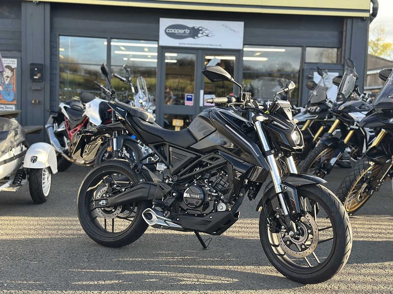 Voge 2025 Voge R125 Black Just 233 Miles From New