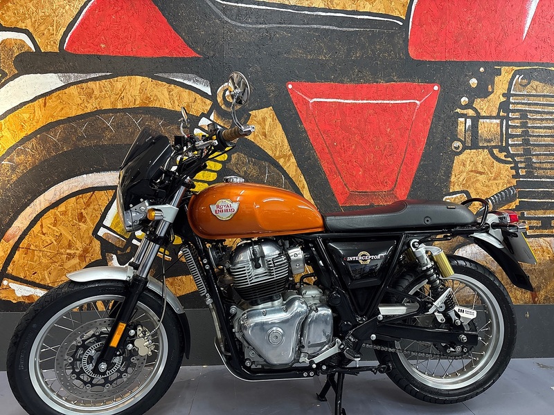 Royal Enfield E4 0.650 Roadster/Retro Manual Petrol