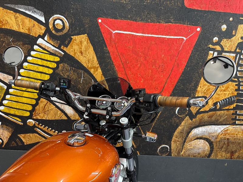 Royal Enfield E4 0.650 Roadster/Retro Manual Petrol