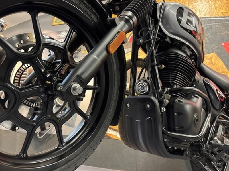 Royal Enfield 350 350 Roadster/Retro Manual Petrol