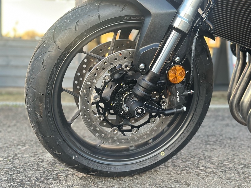 Honda 1000 Naked Petrol Manual Euro 5 (151 ps)