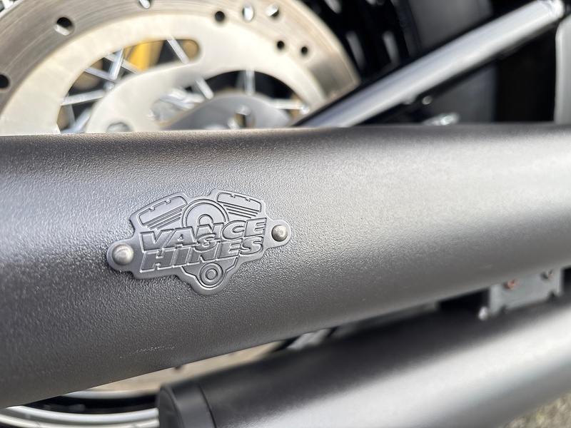 Harley-Davidson 1745 FXBB Street Bob Custom Cruiser Petrol Manual Euro 4 (87 ps)