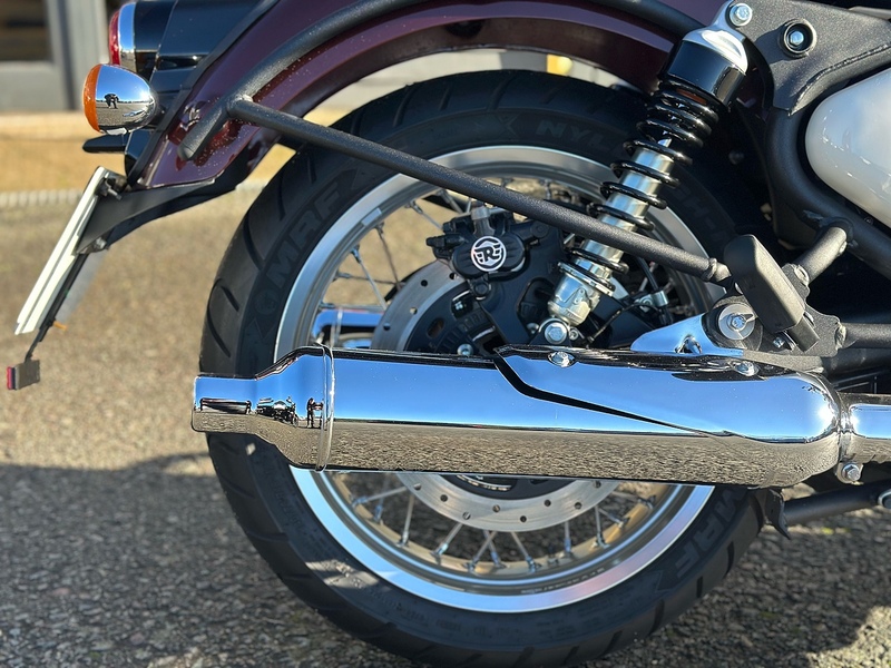 Royal Enfield 2025 Royal Enfield Classic 650 Just 1572 Miles Extras!!