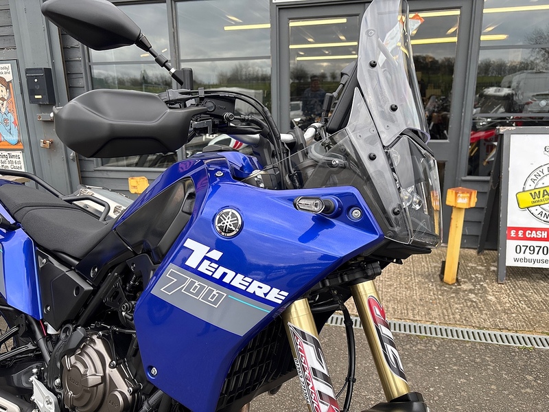 Yamaha 700 Adventure Petrol Manual Euro 5 (73 ps)