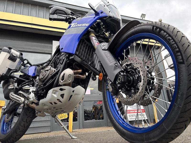 Yamaha 700 Adventure Petrol Manual Euro 5 (73 ps)