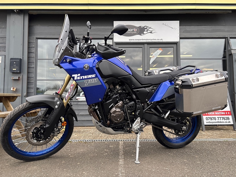 Yamaha 700 Adventure Petrol Manual Euro 5 (73 ps)