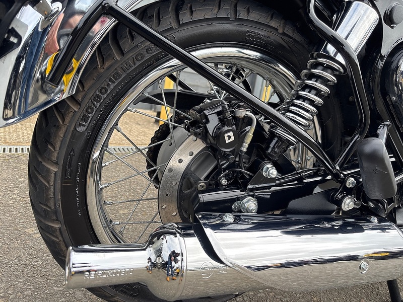 Royal Enfield Chrome Retro 0.35 Manual Petrol