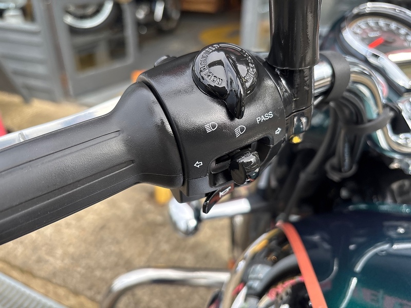Royal Enfield Chrome Retro 0.35 Manual Petrol