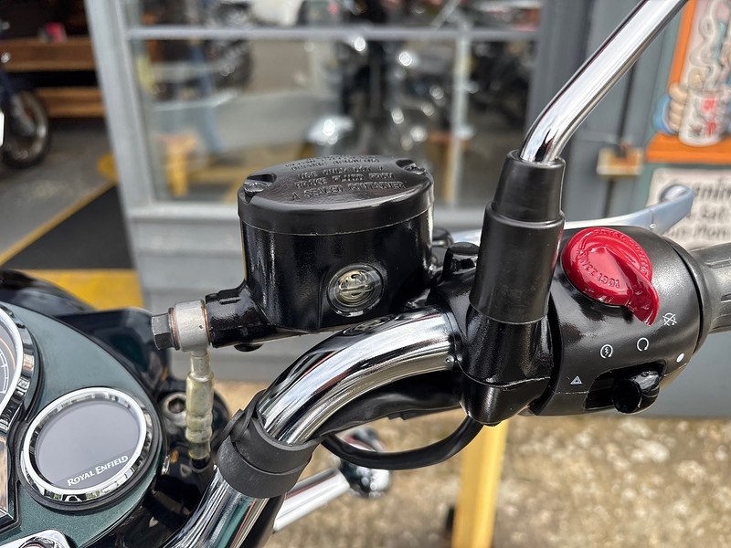 Royal Enfield Chrome Retro 0.35 Manual Petrol